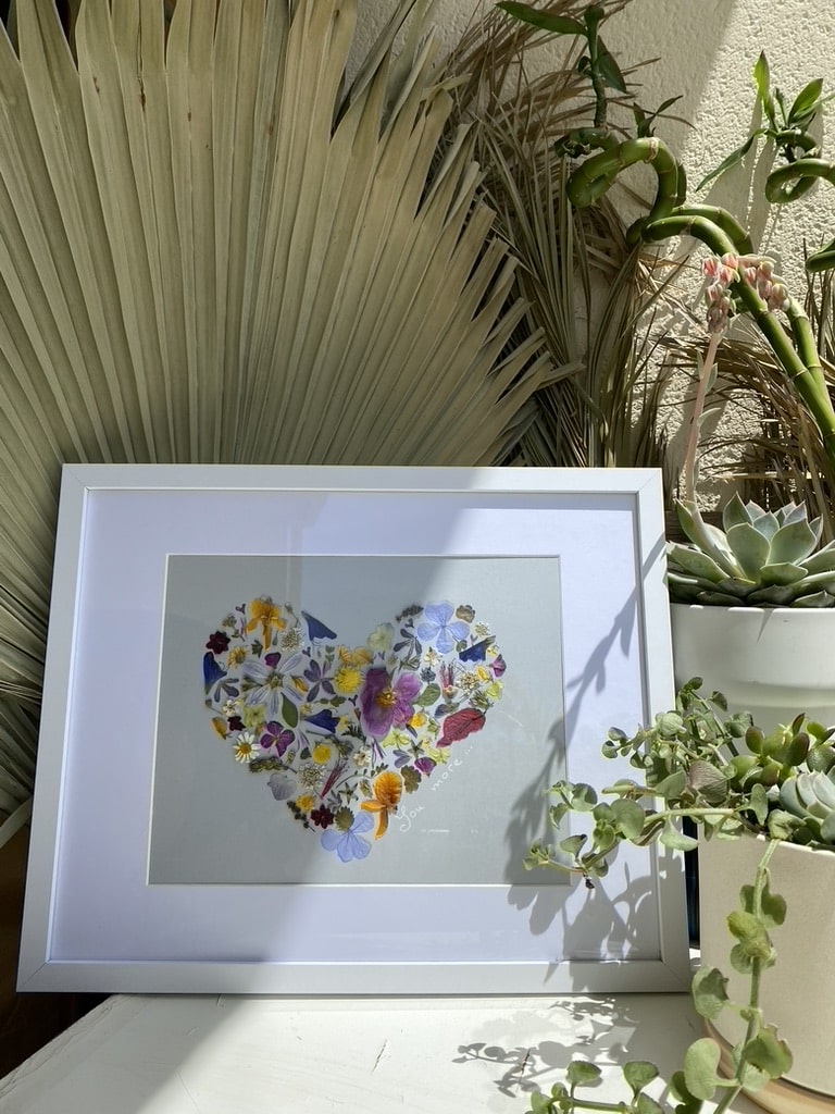 heart-flower-frame-main