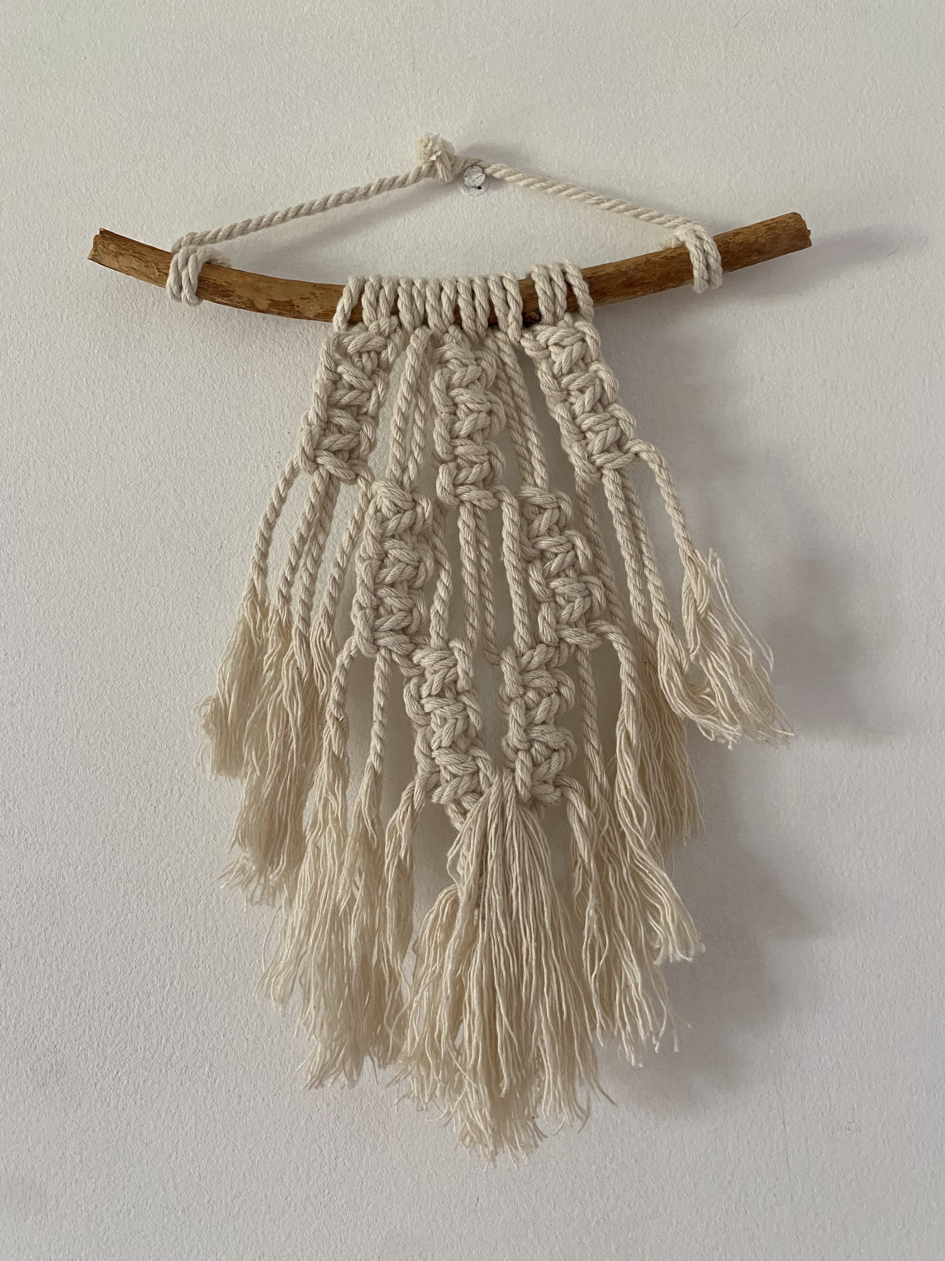 elegant-white-hanging-main