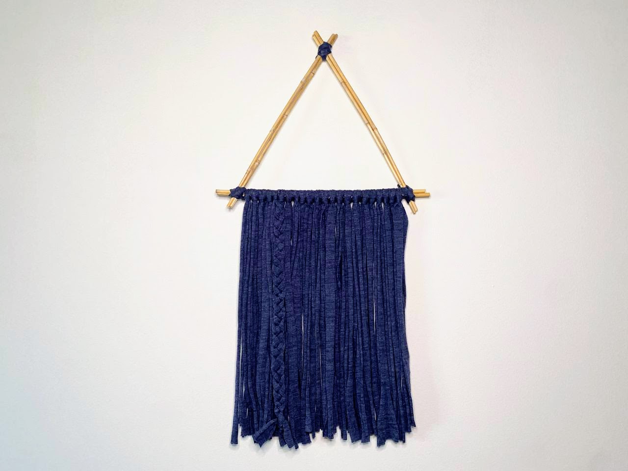 triangle-blue-hanging-main